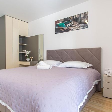 Ledeno More Luxury Apartments Split Dış mekan fotoğraf