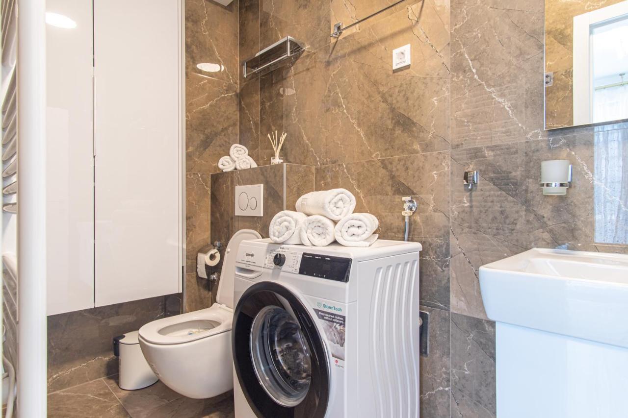 Ledeno More Luxury Apartments Split Dış mekan fotoğraf